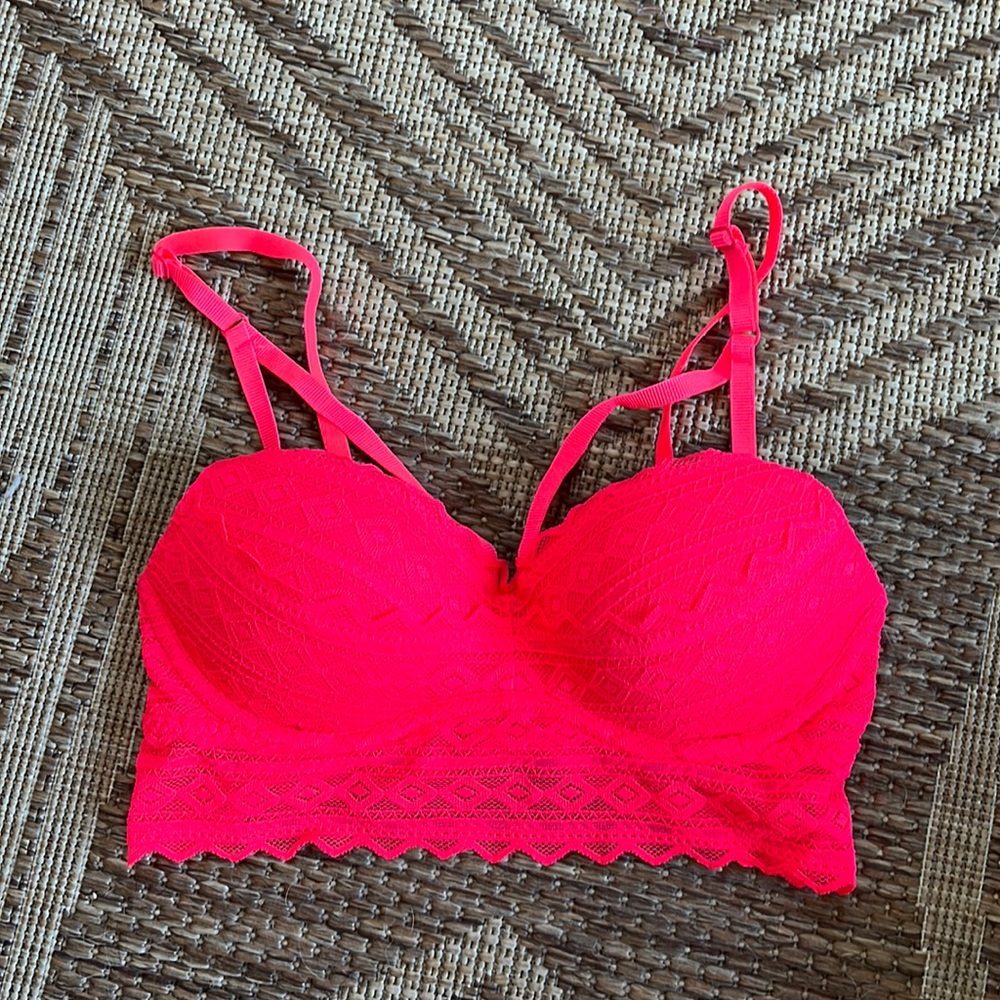 Hot Pink victoria’s Secret bra